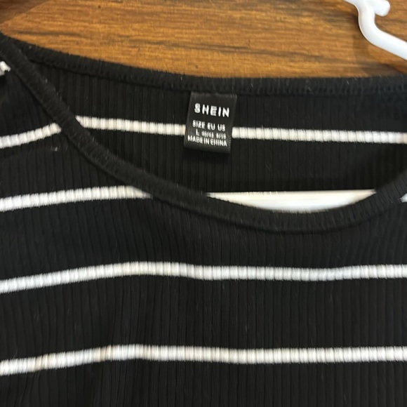 SHEIN maternity bundle. Two dresses and one romper - Picture 3 of 7